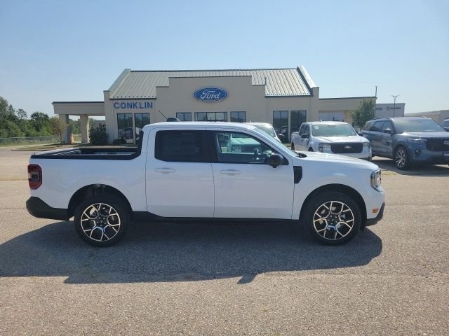 New 2026 Oxford White Ford Lariat® image 49