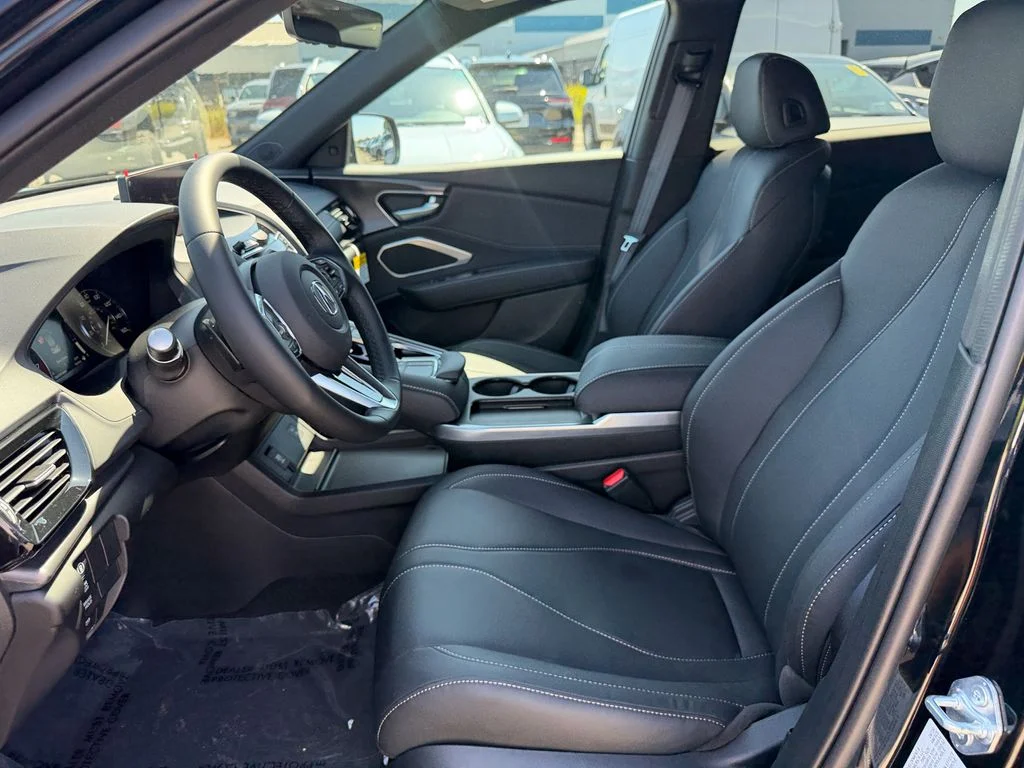 New 2026 Majestic Black Pearl Acura Base image 12