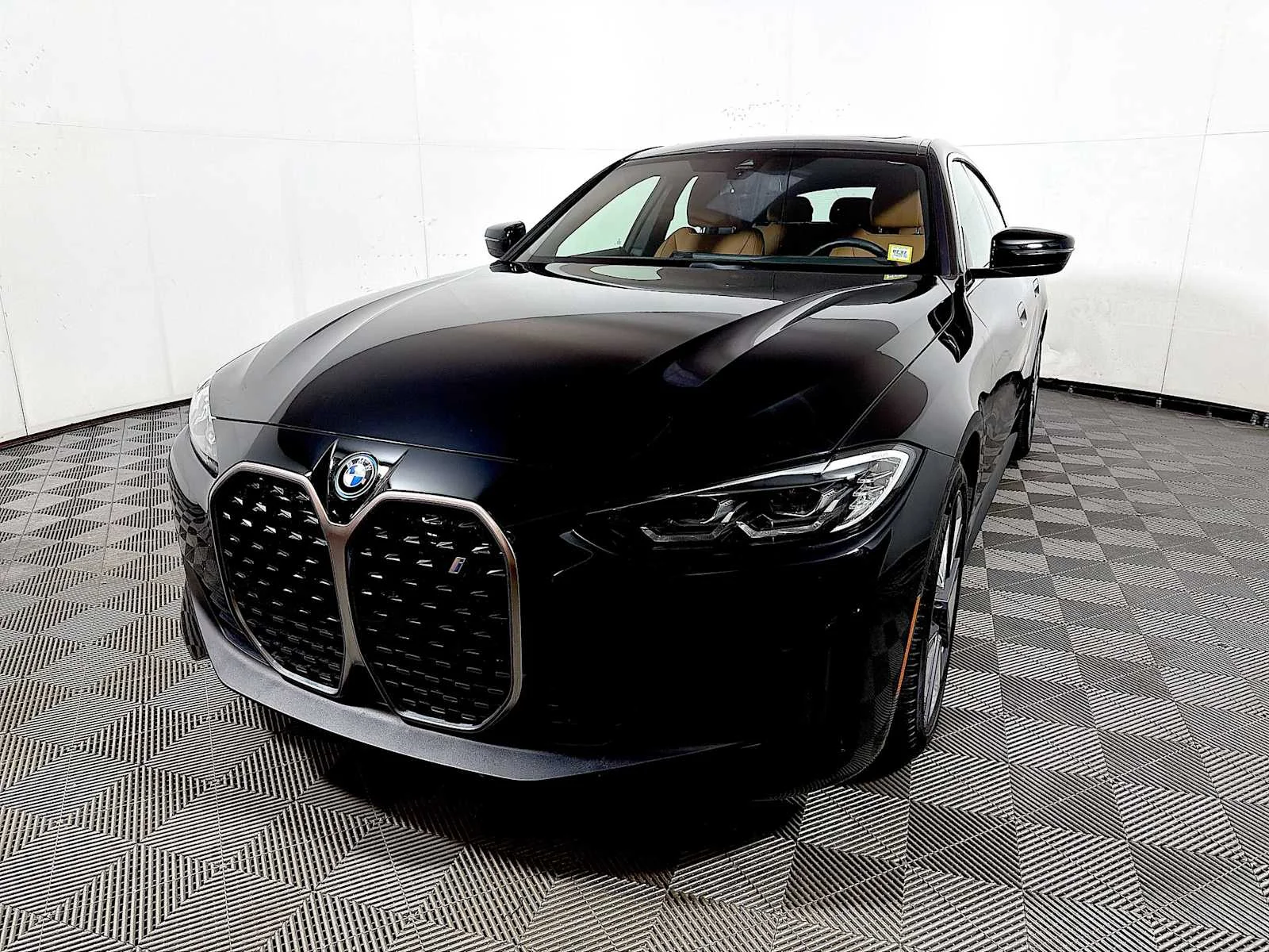 2024 BMW i4 35 - Photo 3