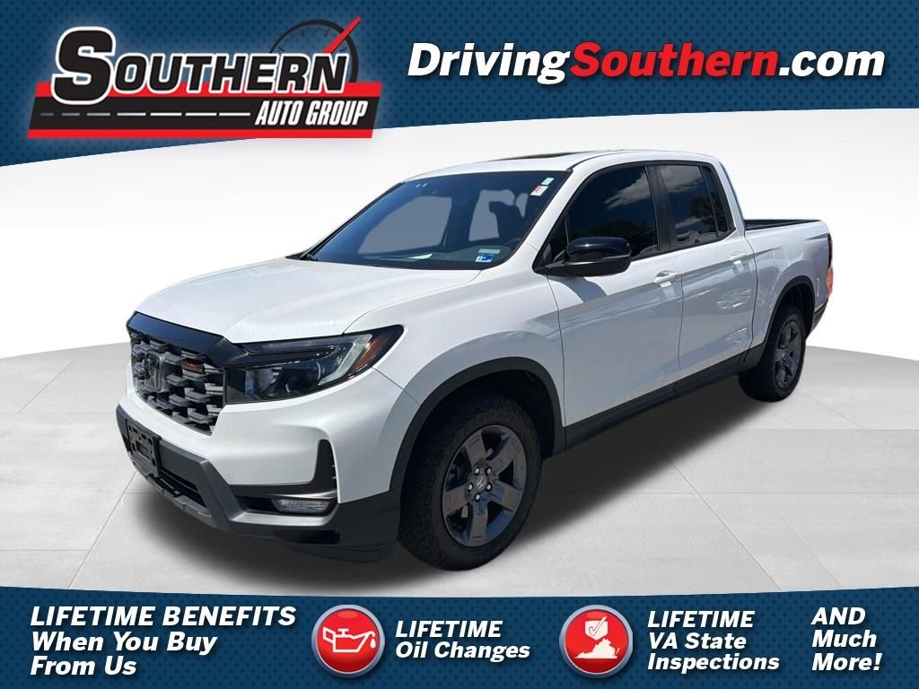 Used 2024 White Honda TrailSport image 1