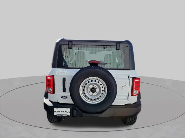 New 2026 Oxford White Ford Base image 4