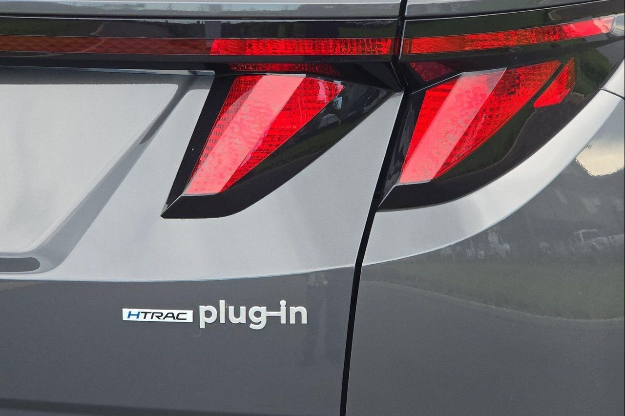 New 2026 Gray Hyundai SEL image 25