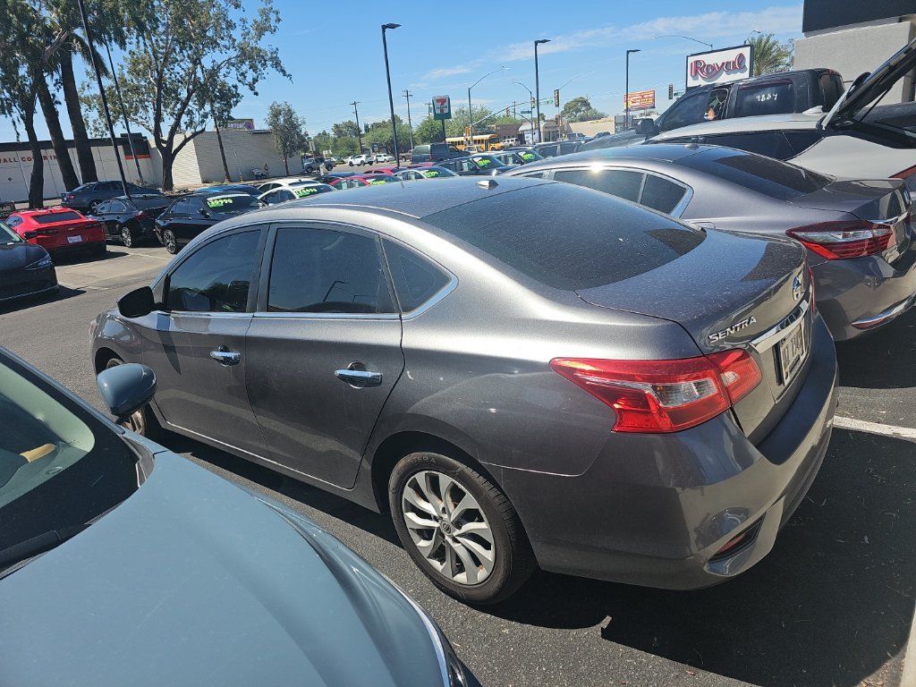 Used 2019 Gray Nissan SV image 10