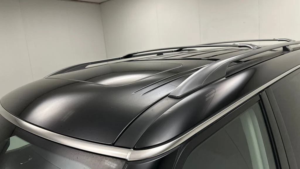 Used 2022 Black Nissan Platinum image 12