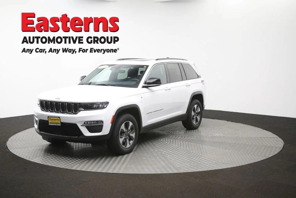 Used 2024 White Jeep 4xe image 59