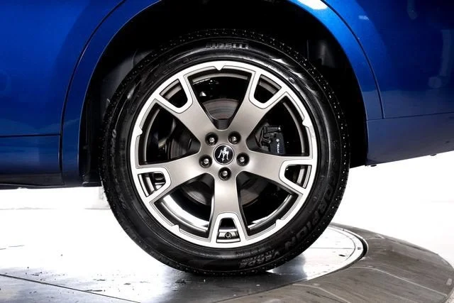 Used 2023 Blue Maserati GT image 13