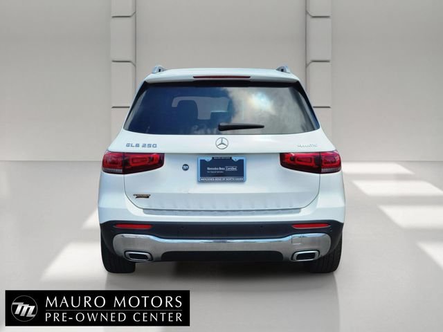 Certified Used 2023  Mercedes-Benz GLB 250 image 4