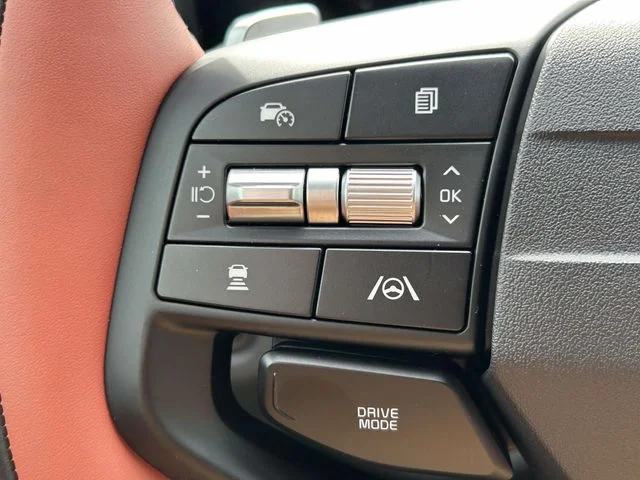 New 2026 Gray Kia SX-Prestige image 32