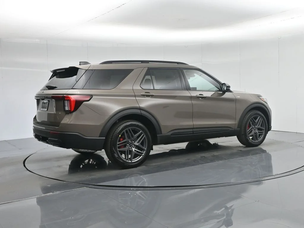 New 2026 Gray Ford ST-Line image 33