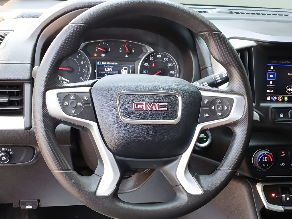Used 2024 Silver GMC SLE image 11