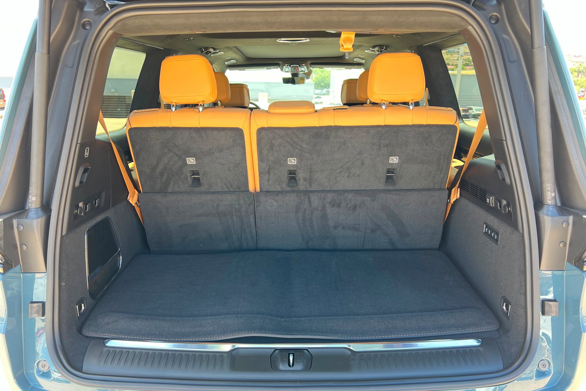 New 2026 Steel Blue Exterior Paint Jeep Summit Reserve image 24