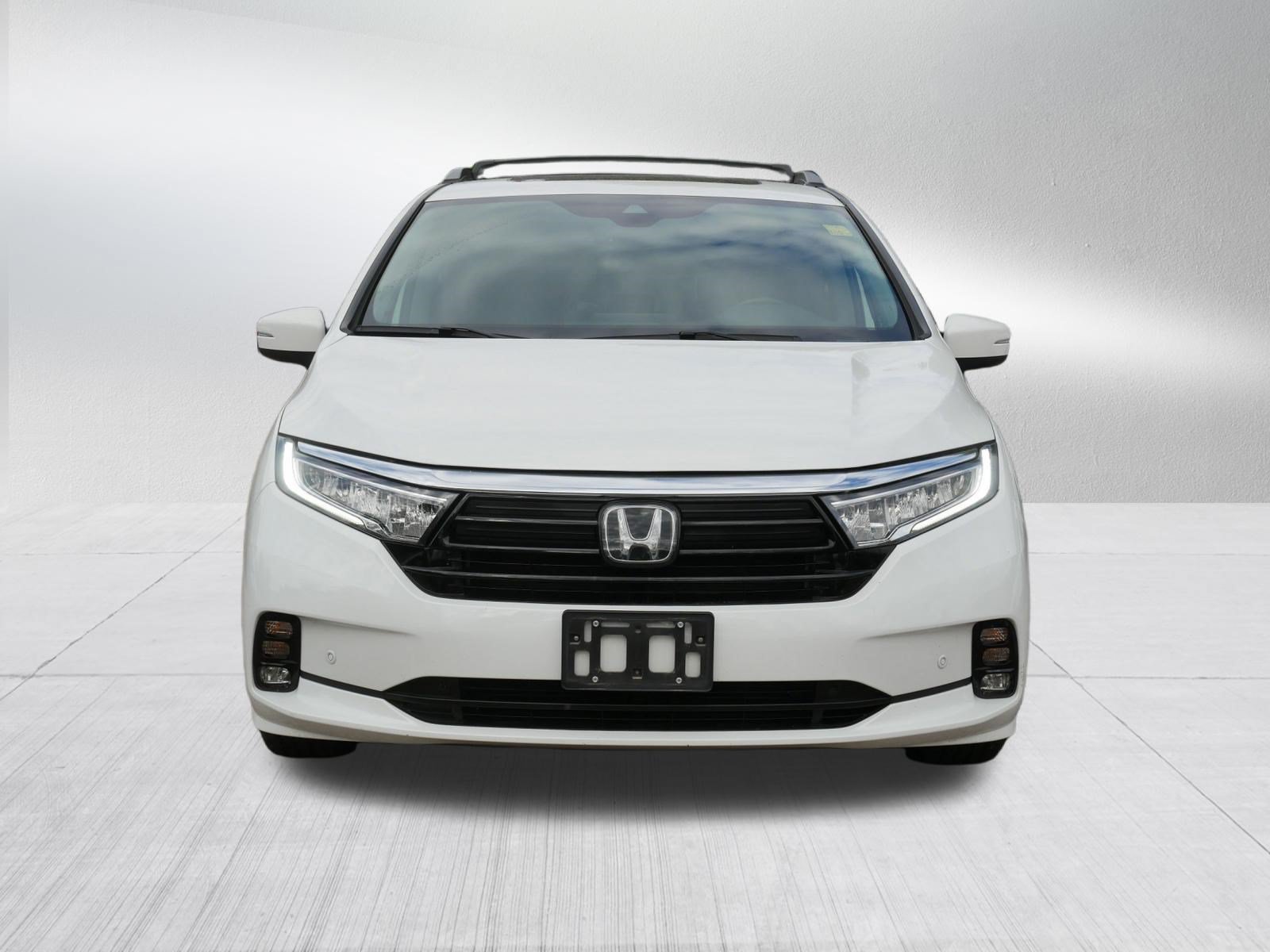 Used 2022 Honda Odyssey Touring with VIN 5FNRL6H89NB047872 for sale in Inver Grove, Minnesota