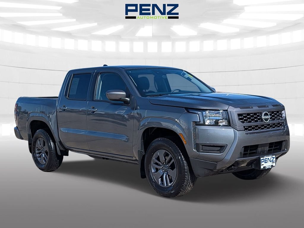 2025 Nissan Frontier SV Crew Cab 4X4 SWB's photo
