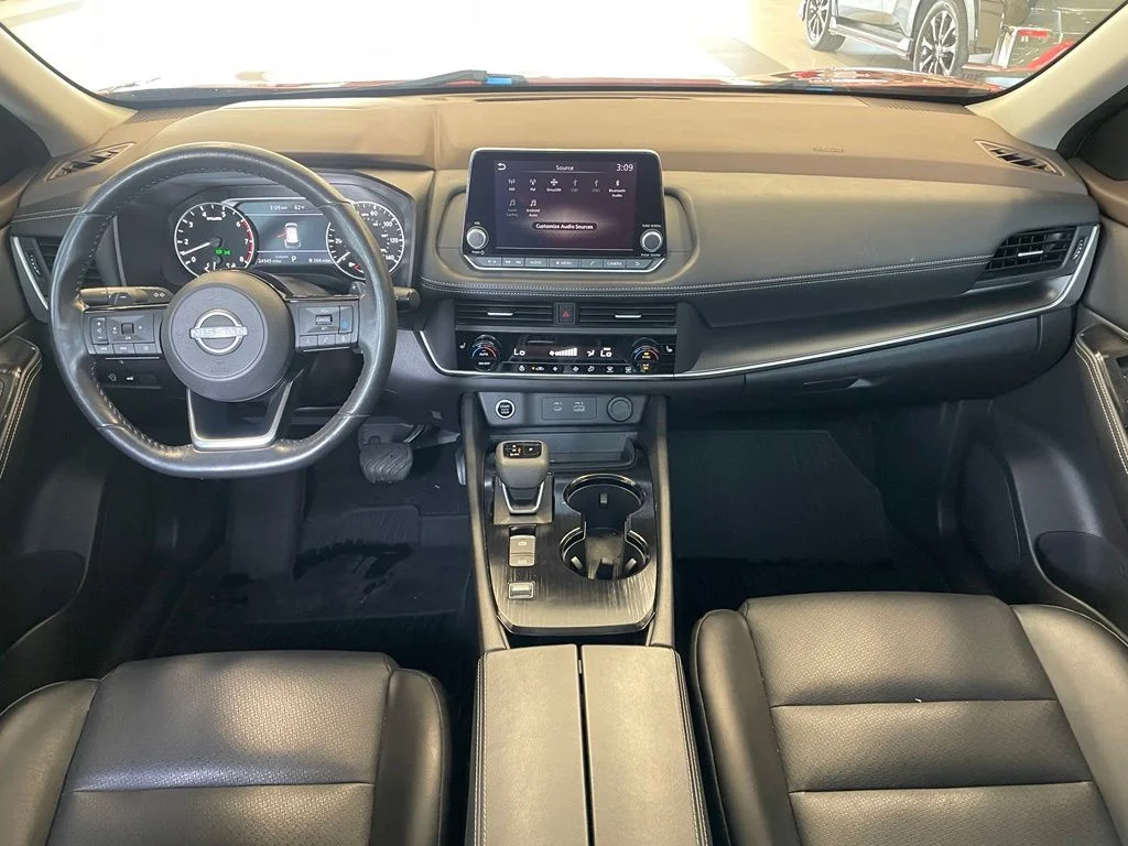 Used 2023 Red Nissan SV image 12