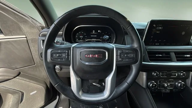 Used 2023 Silver GMC SLT image 12