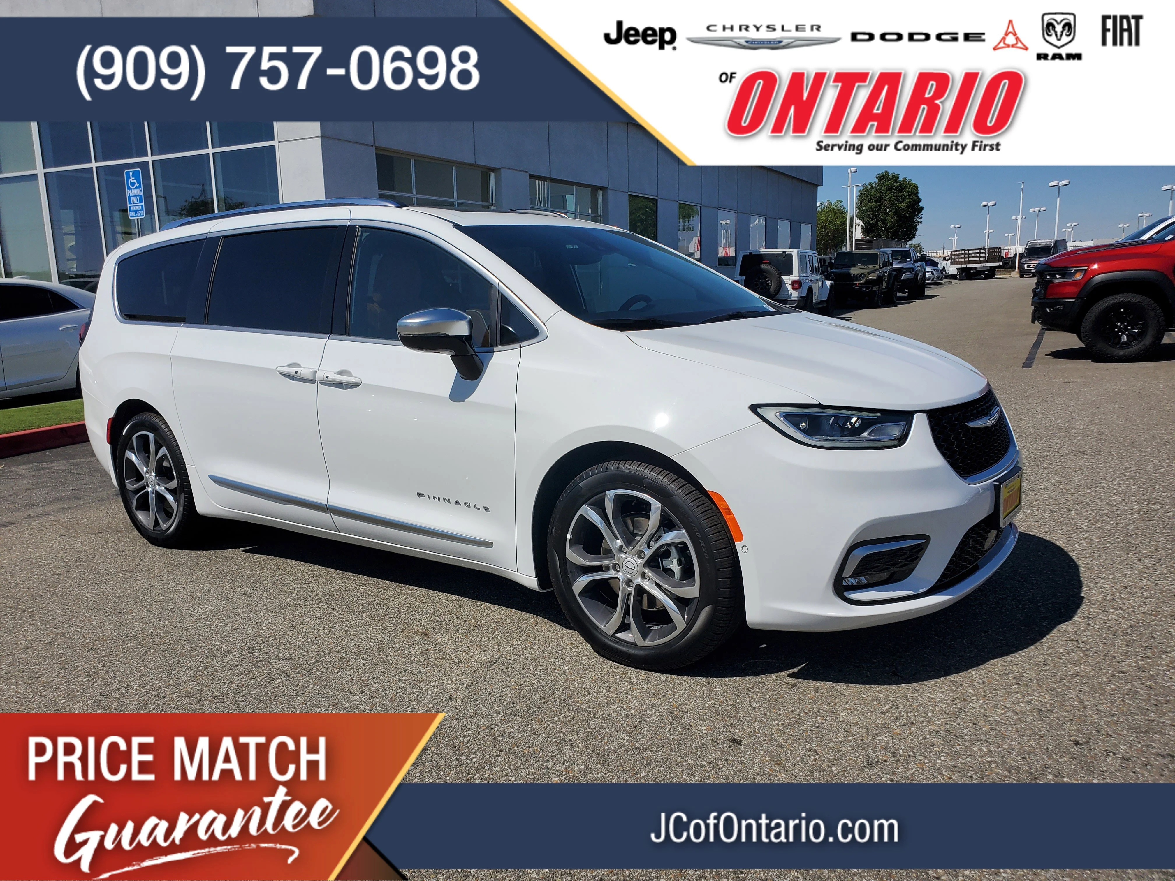 2026 Chrysler Pacifica Pinnacle's photo