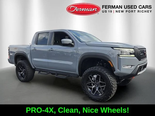 2024 Nissan Frontier PRO-4X Crew Cab 4X4's photo
