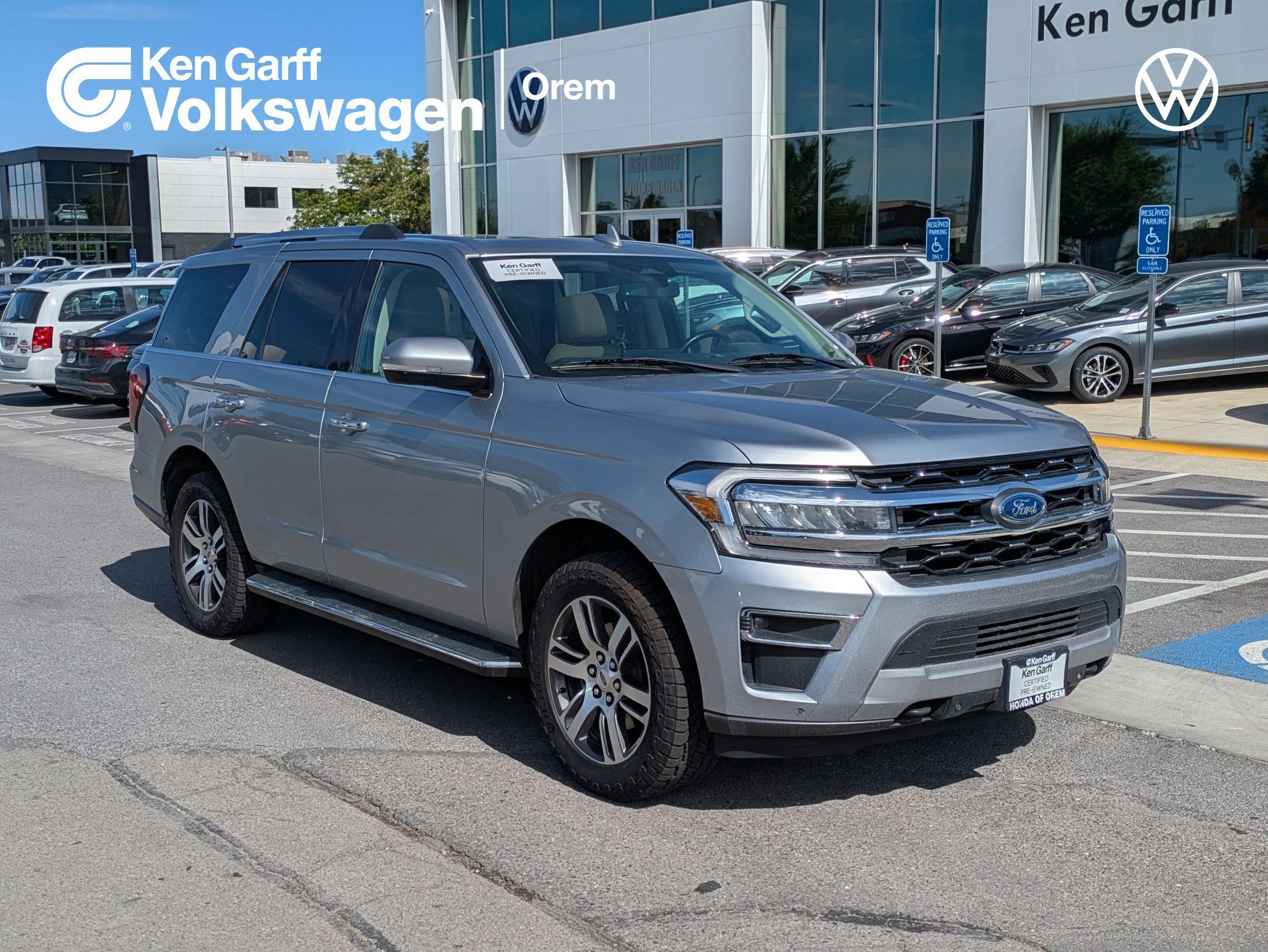 2023 Ford Expedition Limited 4X4's photo