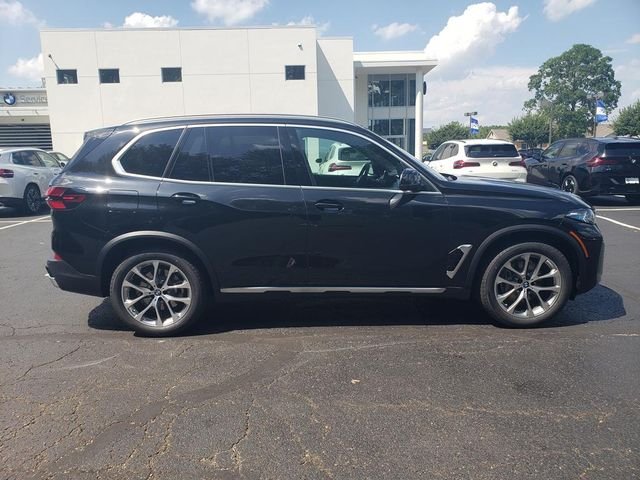 New 2026 Black Sapphire Metallic BMW xDrive40i image 8