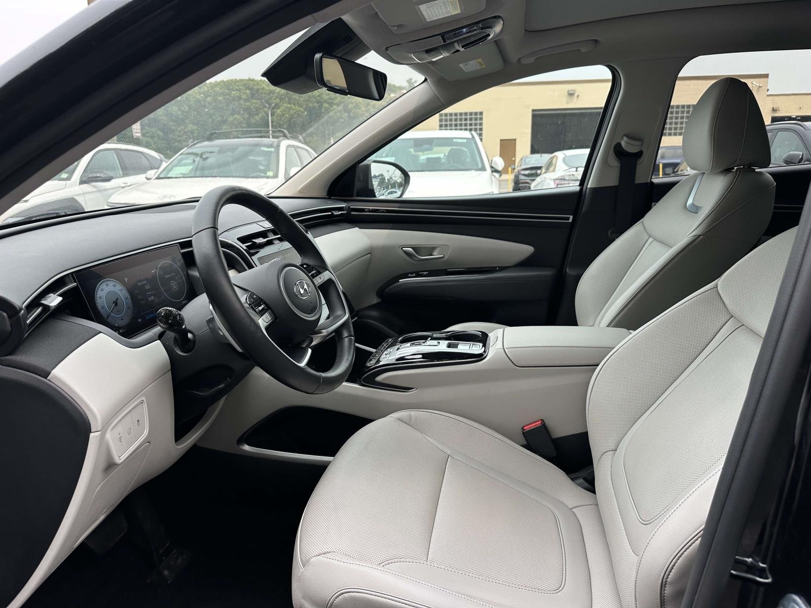 Used 2023 Black Hyundai Limited image 14