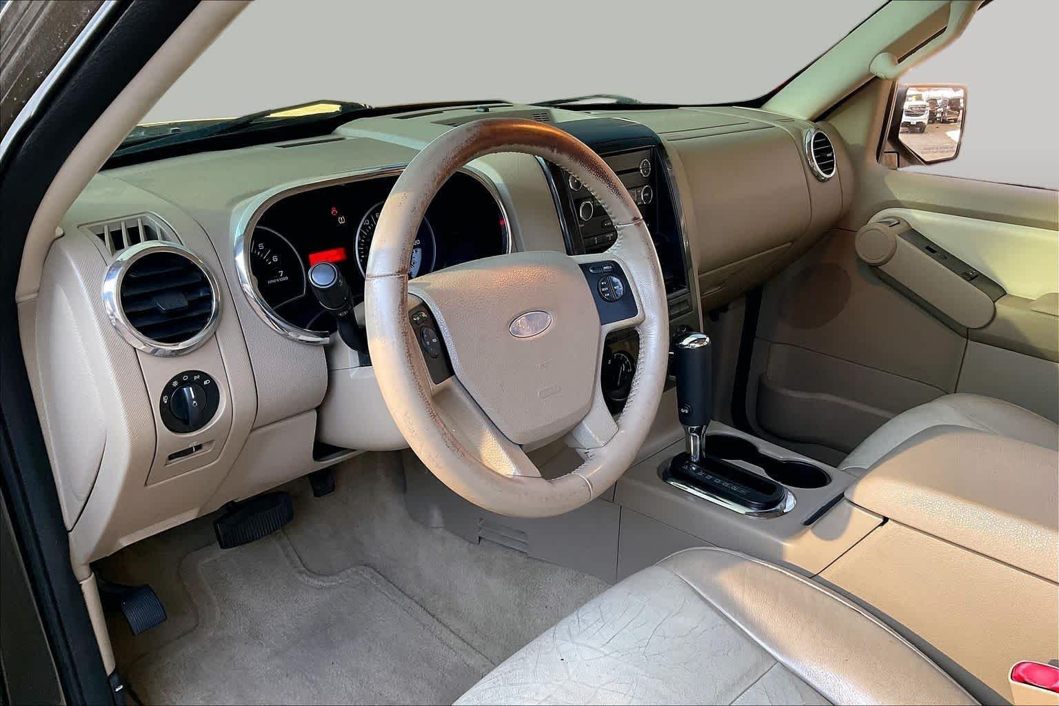 Used 2008 Black Ford XLT image 15