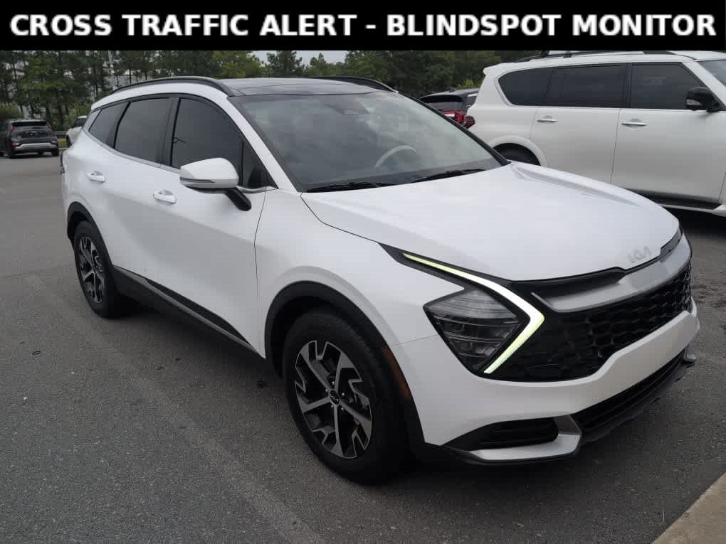Used 2025 Glacial White Pearl Kia EX image 3