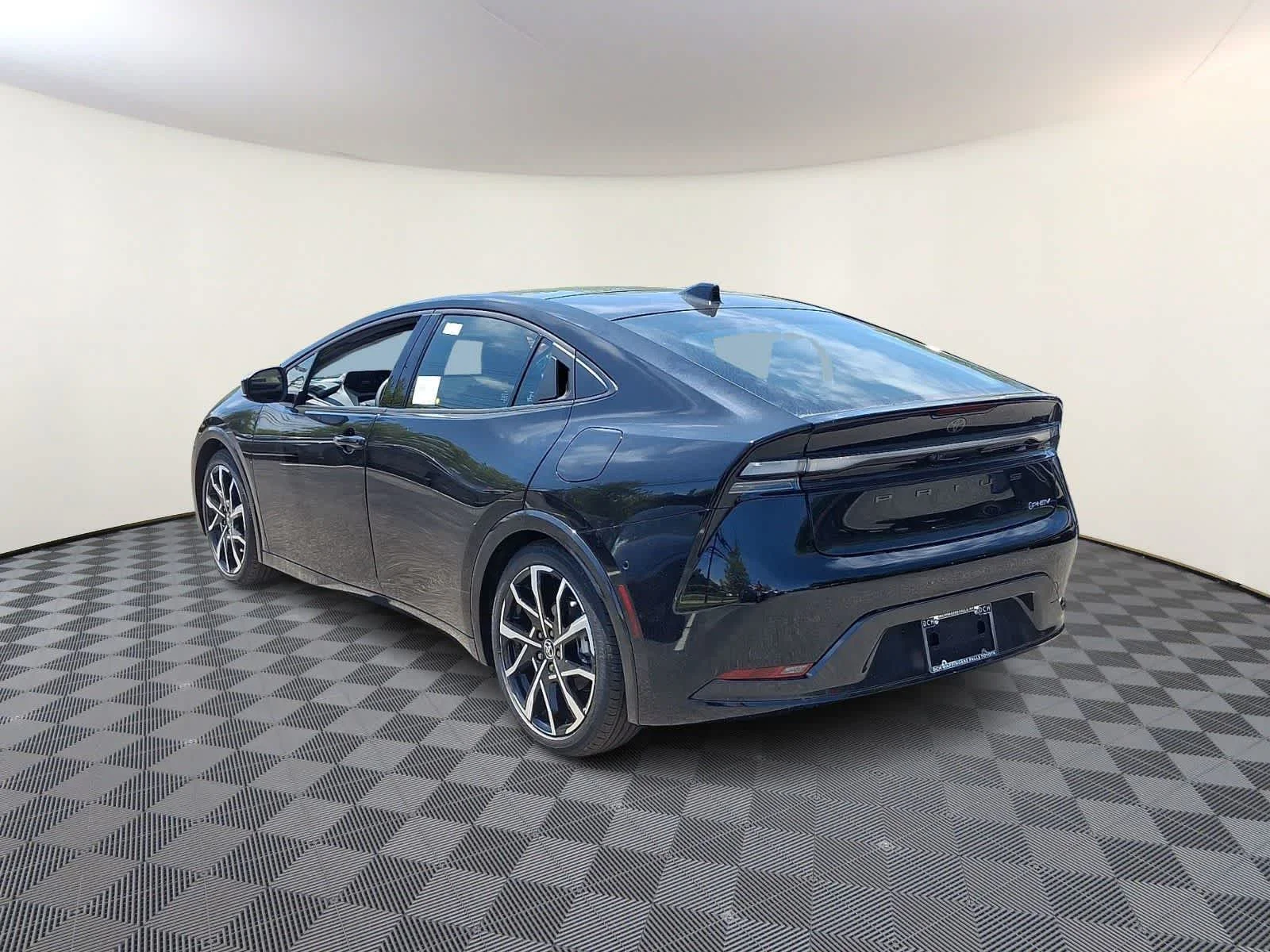 2026 Toyota Prius Plug-in Hybrid XSE Premium - Photo 6