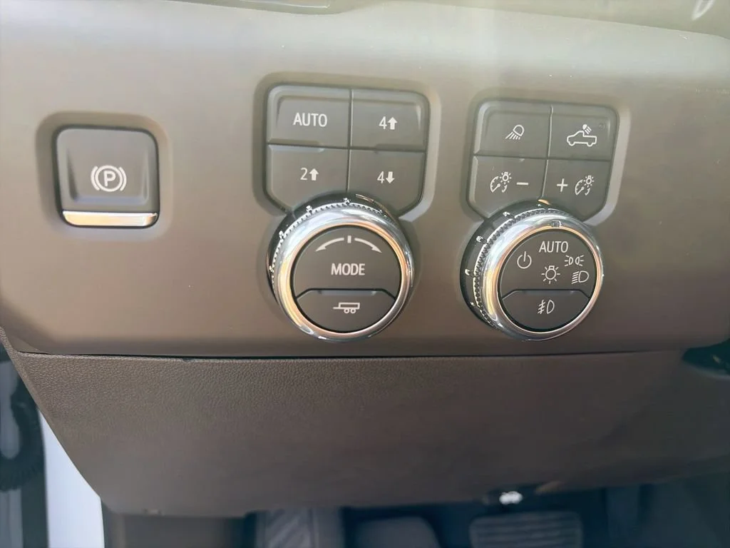 New 2026 Glacier White Tricoat GMC Denali image 23