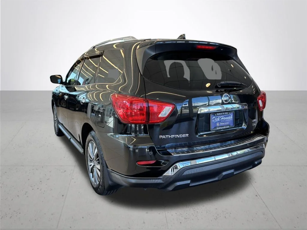 Used 2019 Black Nissan SL image 10