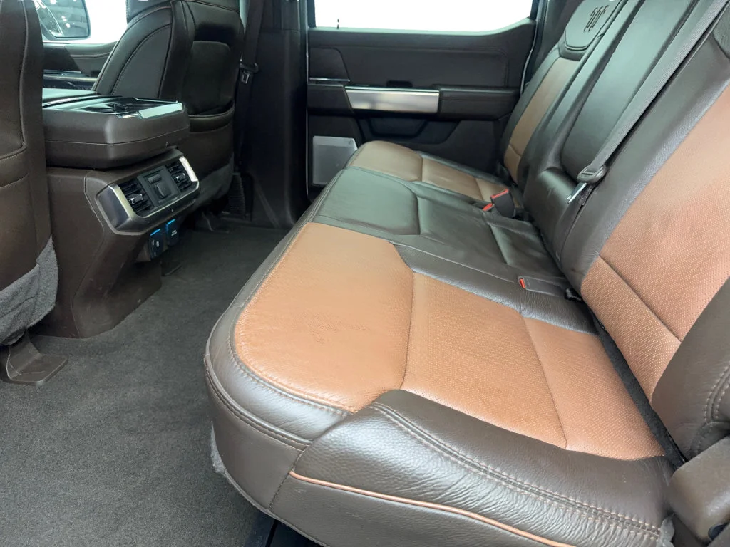 Used 2023  Ford King Ranch image 36