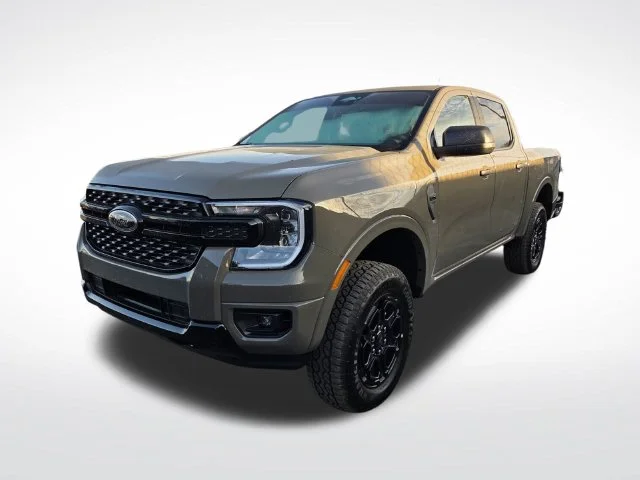 Used 2025 Gray Ford XLT image 14
