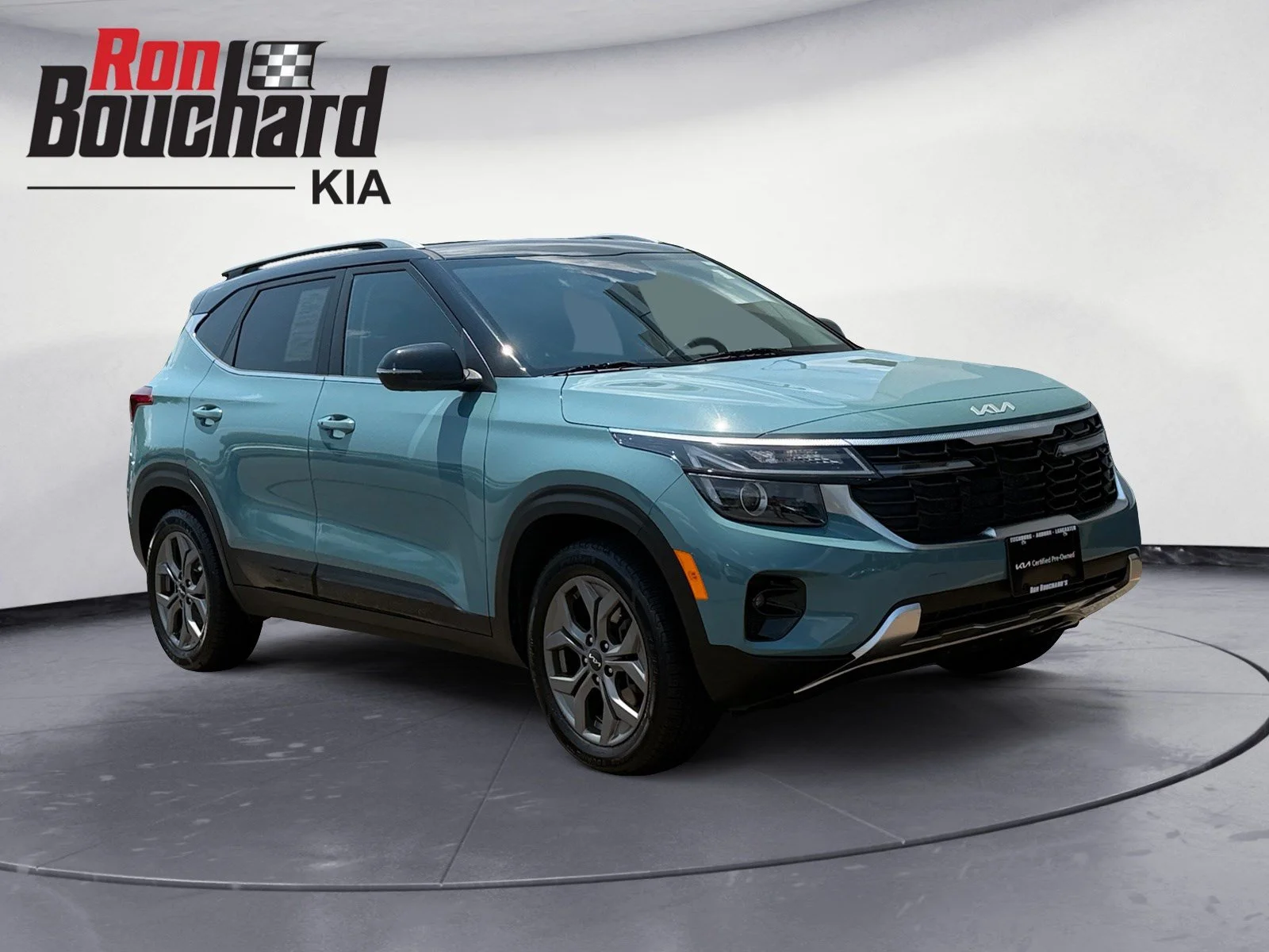 Used 2024 Pluton Blue/Black Roof Kia S image 1