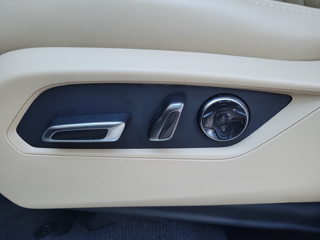 Used 2024 White Acura Technology Package image 20