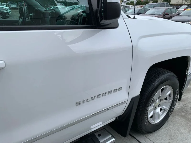 Used 2015 White Chevrolet LT Pickup 4D 6 1/2 ft image 37