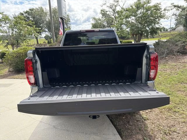 New 2026 Sterling Metallic GMC Elevation image 11