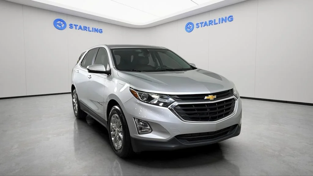Used 2018 SILVER ICE METALLIC Chevrolet LT image 15