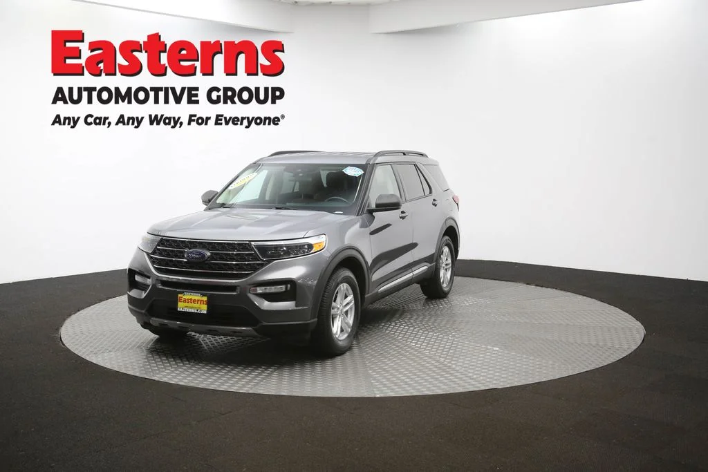 Used 2022 Gray Ford XLT image 54