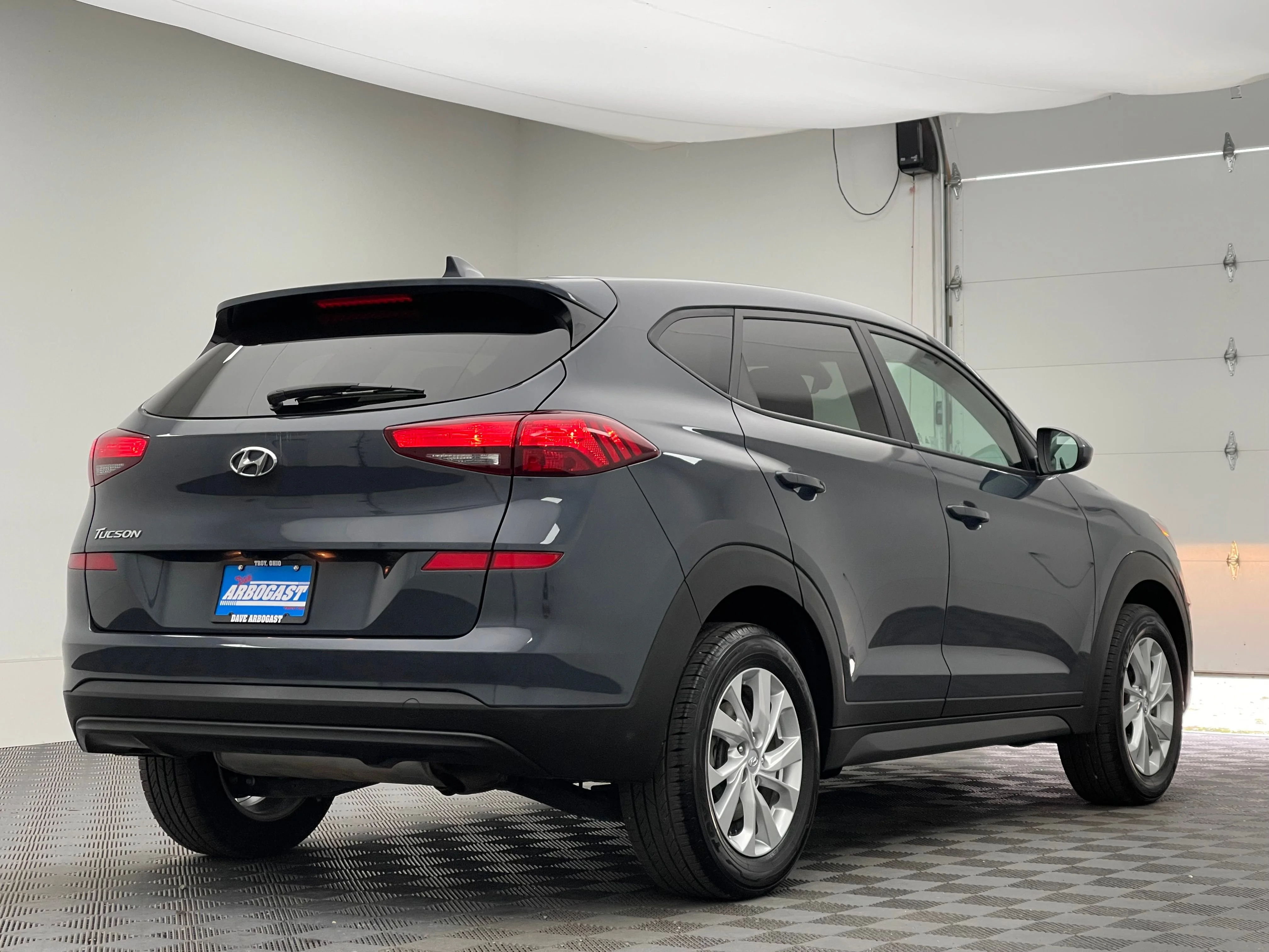Used 2021 Dusk Blue Hyundai SE image 6