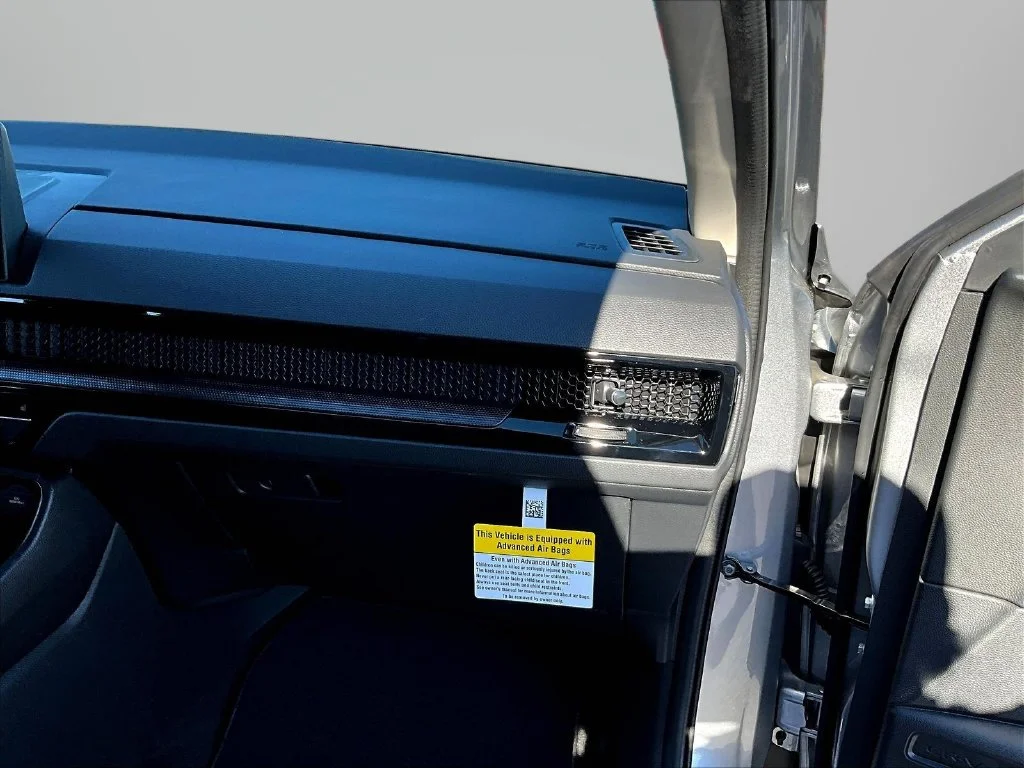 New 2027 Solar Silver Metallic Honda EX-L AWD image 27