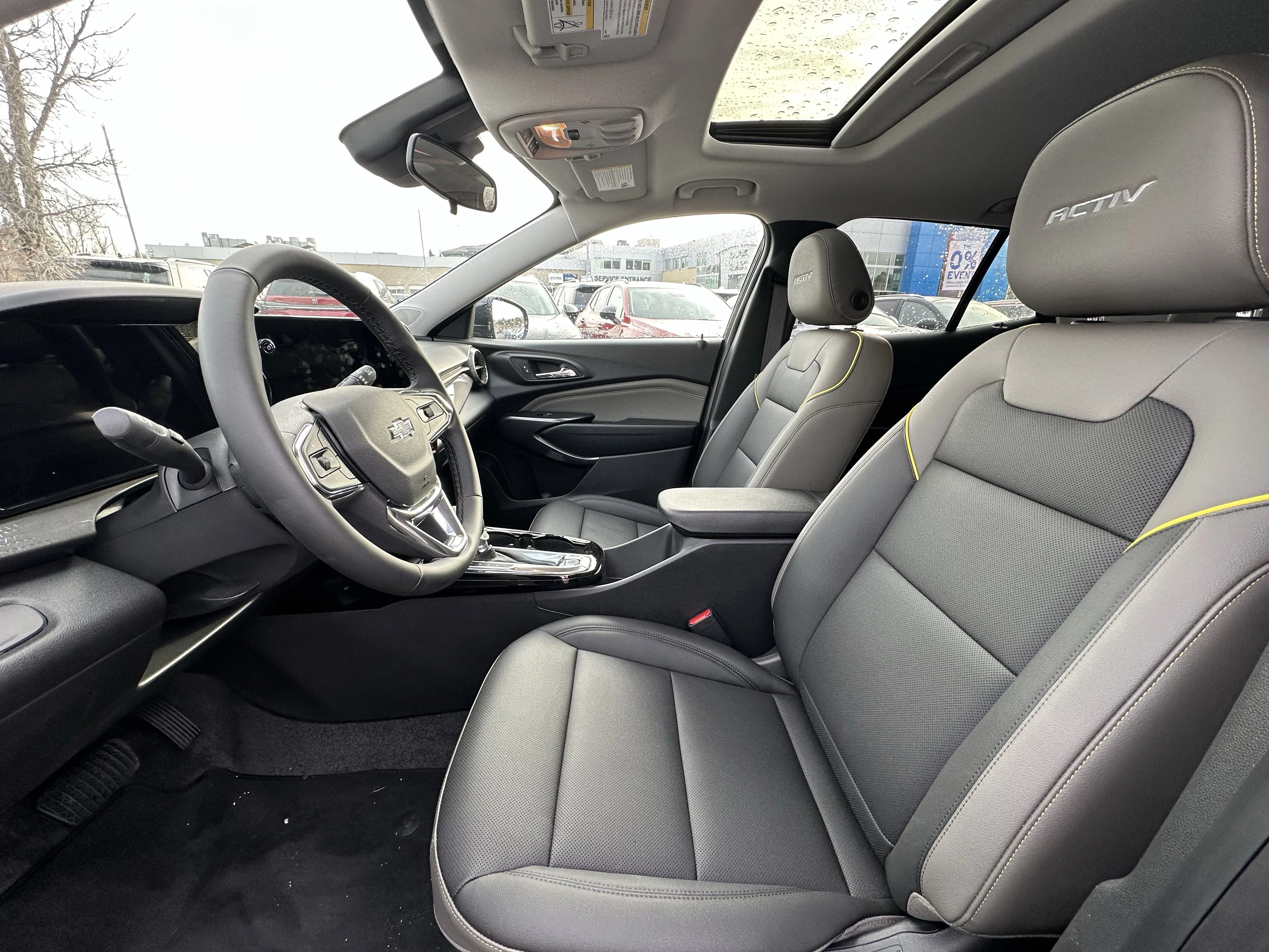 New 2026 Mosaic Black Metallic Chevrolet ACTIV image 13