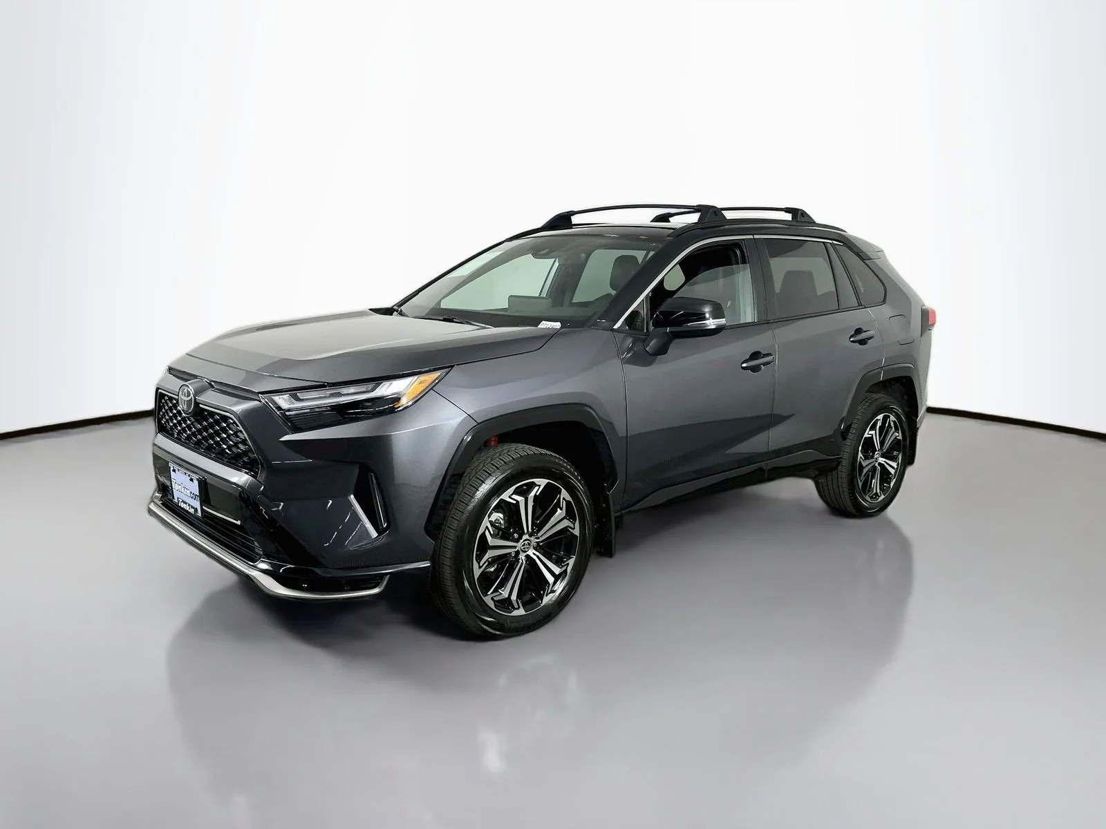 Used 2025 Midnight Black Metallic Toyota XSE image 3