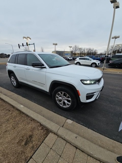 2022 JEEP GRAND CHEROKEE - Image 1