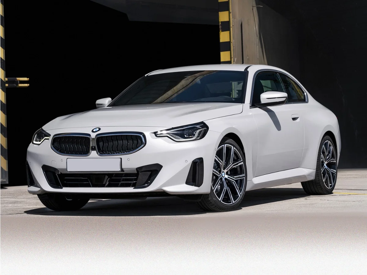 2022 BMW 2 Series 230i Coupe's photo