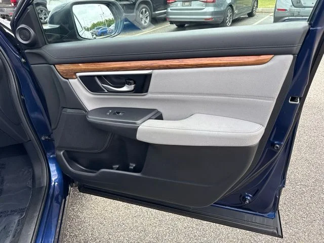 Used 2020 Obsidian Blue Pearl Honda EX image 27
