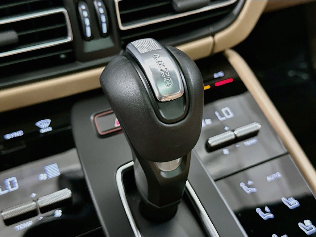 Used 2025 Black Porsche  image 18