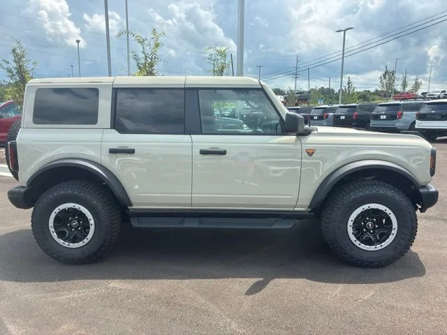 New 2026 Desert Sand Ford Badlands® image 10