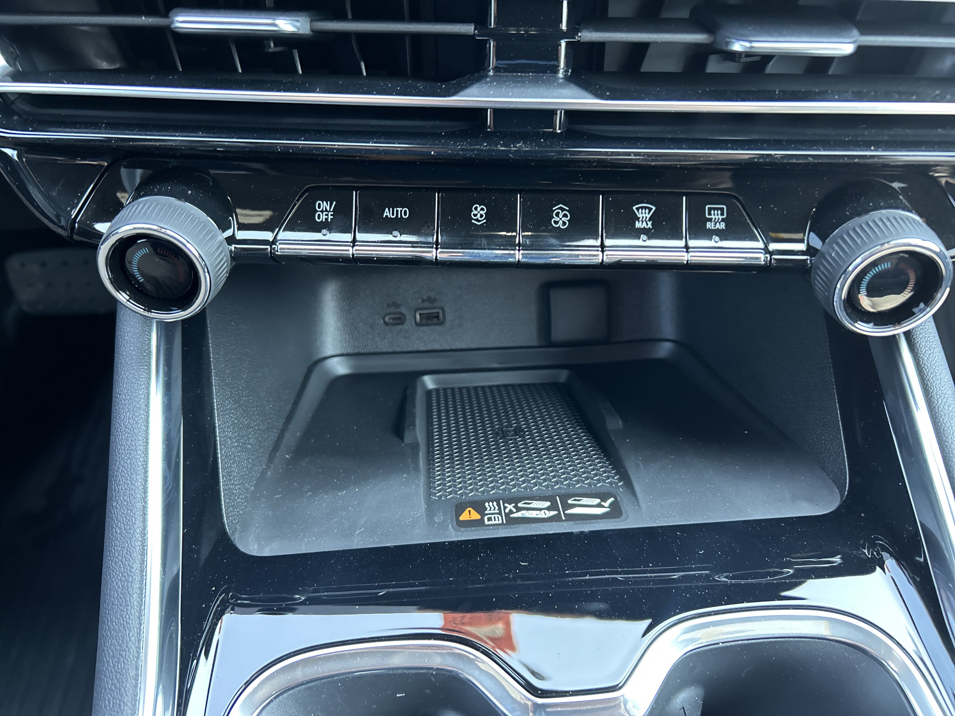 2026 Chevrolet Traverse Z71 - Photo 14