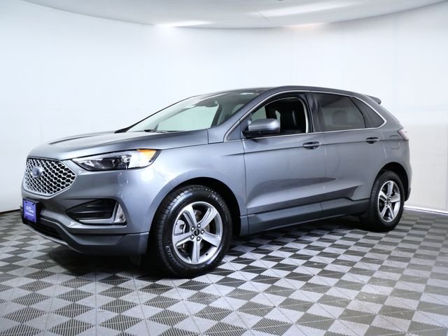 Certified Used 2024 Gray Ford SEL image 2