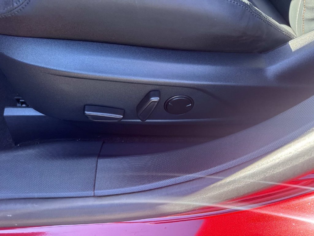 Used 2023 Red Ford GT image 20