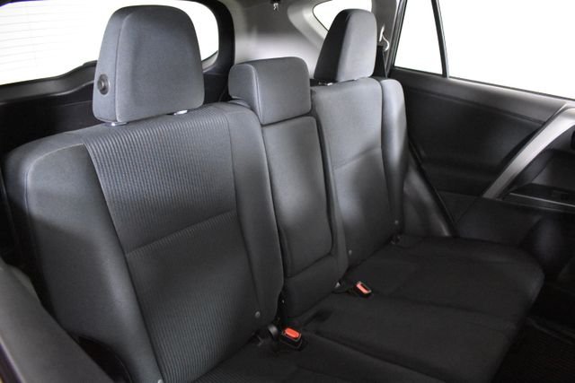 Used 2018 Gray Toyota LE image 13